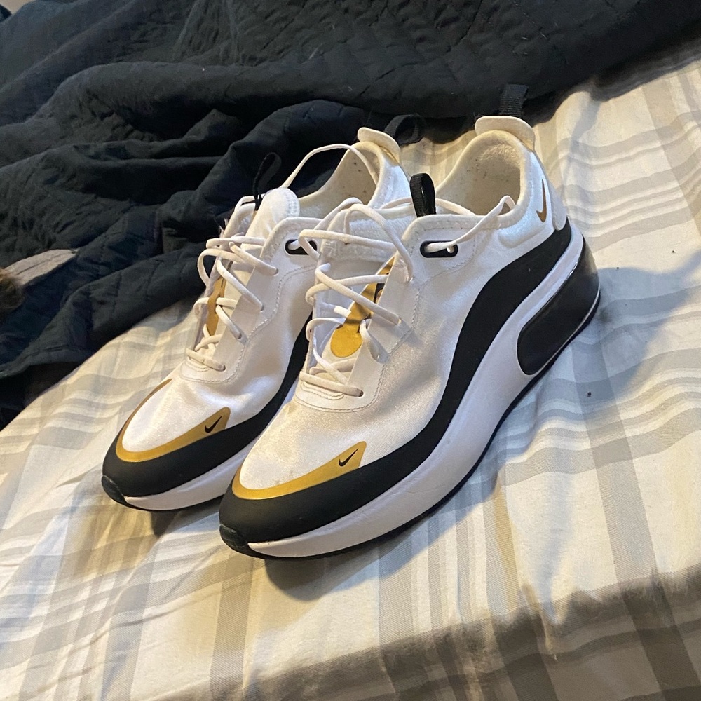 Nike Air Shoes